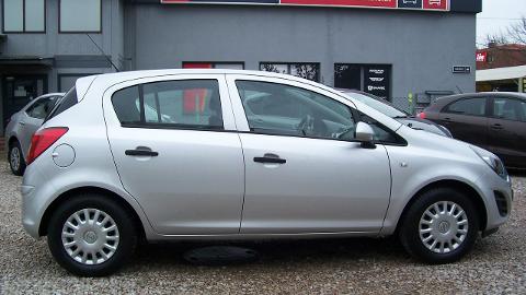 Opel Corsa D  (86KM) - 26 900  PLN, 2014 - Warszawa - wyprzedaż | Autoria.pl