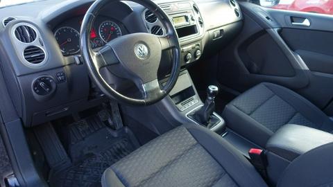 Volkswagen Tiguan I  (149KM) - 32 800  PLN, 2008 - Warszawa - wyprzedaż | Autoria.pl