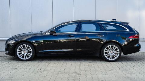 Jaguar XF 2.0 i4D AWD Portfolio (241KM) -  149 900  PLN, 2017 - Łódź - wyprzedaż | Autoria.pl