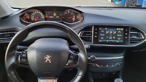 Peugeot 308 1.6 BlueHDi Active S&S (100KM) - 47 900  PLN, 2018 - lublin - wyprzedaż | Autoria.pl