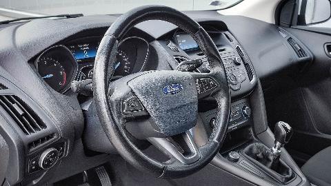 Ford Focus (120KM) - 49 900  PLN, 2018 - Łódź - wyprzedaż | Autoria.pl