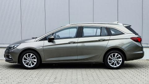 Opel Astra (150KM) - 62 900  PLN, 2017 - Łódź - wyprzedaż | Autoria.pl