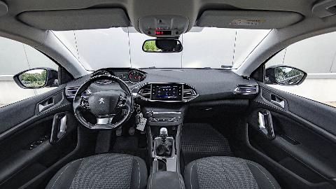 Peugeot 308 1.5 BlueHDi Active S&S (130KM) - 58 900  PLN, 2018 - Łódź - wyprzedaż | Autoria.pl