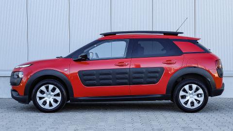 Citroën C4 Cactus 1.2 PureTech MoreLife (82KM) - 53 900  PLN, 2017 - Łódź - wyprzedaż | Autoria.pl