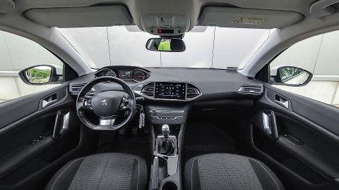 Peugeot 308 1.2 PureTech Active S&S (130KM) - 49 990  PLN, 2018 - Łódź - wyprzedaż | Autoria.pl