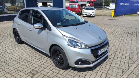 Peugeot 208 1.2 PureTech Style (82KM) - 47 000  PLN, 2018 - Wrocław - wyprzedaż | Autoria.pl