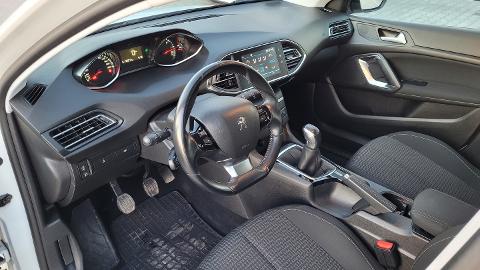 Peugeot 308 1.6 BlueHDi Active S&S (100KM) - 47 900  PLN, 2018 - lublin - wyprzedaż | Autoria.pl