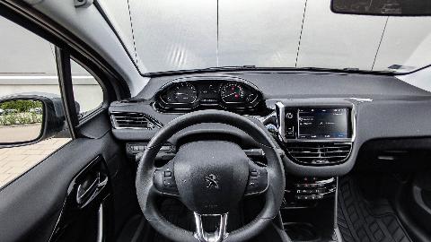 Peugeot 208 1.2 PureTech Active S&S (82KM) - 54 900  PLN, 2019 - Łódź - wyprzedaż | Autoria.pl