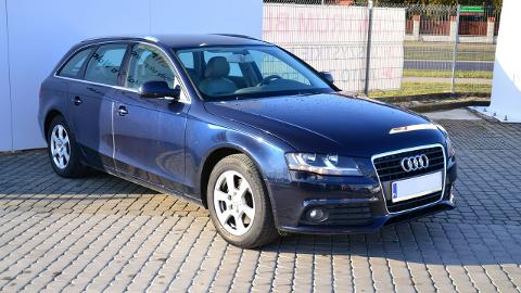 Audi A4 B8  (143KM) - 26 000  PLN, 2010 - Stalowa Wola - wyprzedaż | Autoria.pl