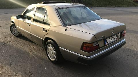 Mercedes-Benz W124 (132KM) - 25 999  PLN, 1990 - Gostyń - wyprzedaż | Autoria.pl