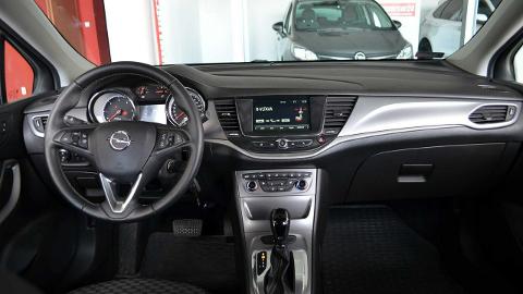 Opel Astra K  (136KM) - 58 900  PLN, 2017 - Długołęka - wyprzedaż | Autoria.pl
