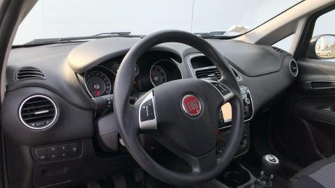 Fiat Punto Evo (77KM) - 31 900  PLN, 2017 - Stalowa Wola - wyprzedaż | Autoria.pl