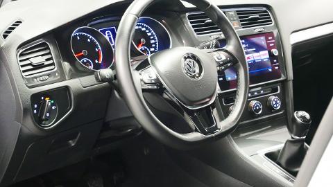 Volkswagen Golf VII  (90KM) - 55 900  PLN, 2017 - Długołęka - wyprzedaż | Autoria.pl