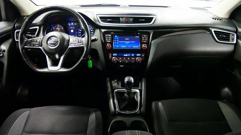 Nissan Qashqai II  (110KM) - 77 900  PLN, 2018 - Długołęka - wyprzedaż | Autoria.pl