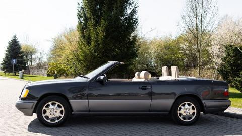 Mercedes-Benz Klasa E W124  (220KM) -  119 900  PLN, 1995 - Koszalin - wyprzedaż | Autoria.pl
