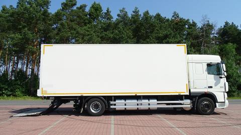 DAF XF 105.410 ATE Książka serwisowa Sprowadzony (410KM) - 67 000  PLN, 2013 - Kopana - wyprzedaż | Autoria.pl