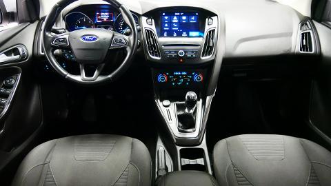 Ford Focus Mk3  (120KM) - 57 900  PLN, 2017 - Długołęka - wyprzedaż | Autoria.pl
