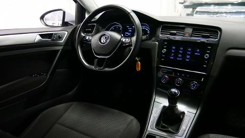 Volkswagen Golf VII  (90KM) - 57 900  PLN, 2017 - Długołęka - wyprzedaż | Autoria.pl