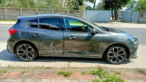 Ford Focus Mk4  (120KM) - 40 900  PLN, 2019 - PLESZEW - wyprzedaż | Autoria.pl