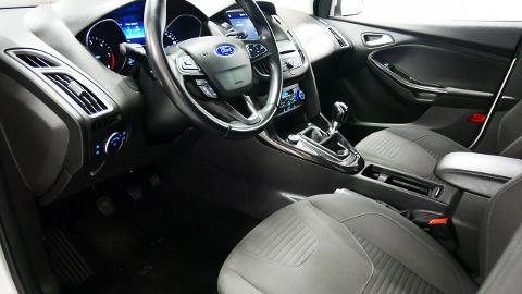 Ford Focus Mk3  (120KM) - 57 900  PLN, 2017 - Długołęka - wyprzedaż | Autoria.pl