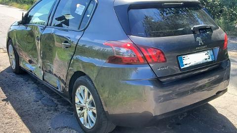 Peugeot 308 P5  (110KM) - 28 900  PLN, 2018 - PLESZEW - wyprzedaż | Autoria.pl