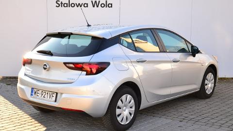 Opel Astra K  (125KM) - 61 990  PLN, 2018 - Stalowa Wola - wyprzedaż | Autoria.pl
