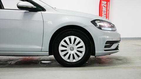 Volkswagen Golf VII  (90KM) - 55 900  PLN, 2017 - Długołęka - wyprzedaż | Autoria.pl