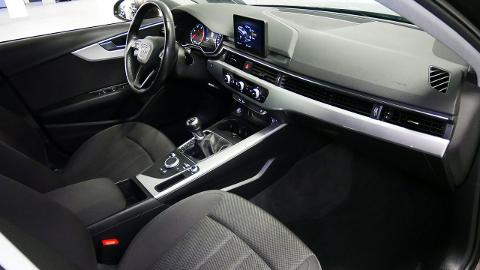 Audi A4 B9  (150KM) - 67 900  PLN, 2016 - Długołęka - wyprzedaż | Autoria.pl