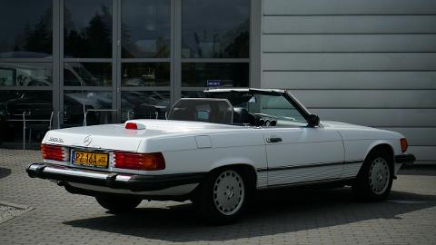 Mercedes-Benz SL R107  (230KM) -  125 000  PLN, 1986 - Baranowo - wyprzedaż | Autoria.pl
