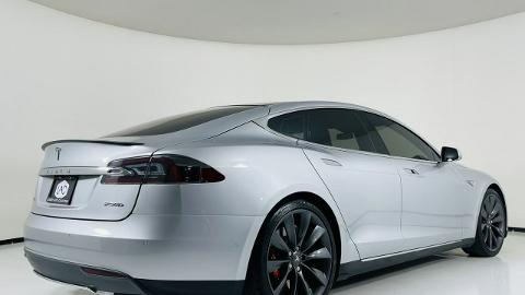 Tesla Model S (306KM) -  127 400  PLN, 2016 - Katowice - wyprzedaż | Autoria.pl