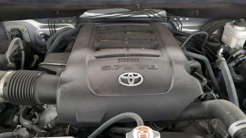 Toyota Tundra II  (381KM) -  129 700  PLN, 2018 - Mikołów - wyprzedaż | Autoria.pl