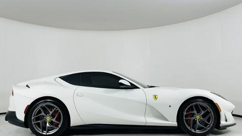 Ferrari inny (800KM) - 93 500  PLN, 2019 - Katowice - wyprzedaż | Autoria.pl