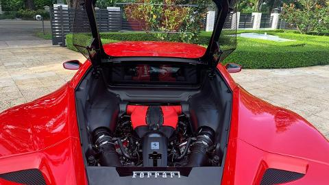 Ferrari inny (720KM) -  985 900  PLN, 2021 - Mikołów - wyprzedaż | Autoria.pl