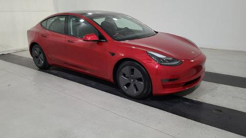 Tesla Model 3 (283KM) -  198 300  PLN, 2021 - Mikołów - wyprzedaż | Autoria.pl