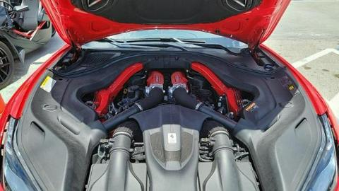 Ferrari inny (440KM) - 1 092 880  PLN, 2019 - Mikołów - wyprzedaż | Autoria.pl