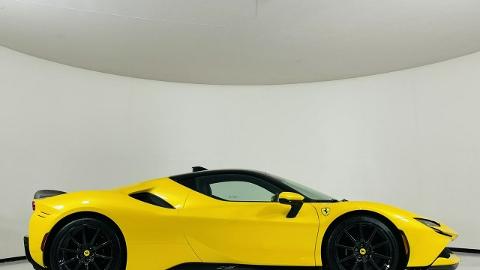 Ferrari inny (769KM) - 2 606 700  PLN, 2022 - Mikołów - wyprzedaż | Autoria.pl