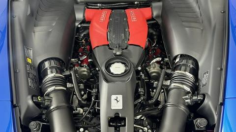 Ferrari inny (711KM) - 1 776 900  PLN, 2022 - Mikołów - wyprzedaż | Autoria.pl
