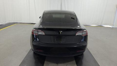 Tesla Model 3 (258KM) -  178 900  PLN, 2021 - Mikołów - wyprzedaż | Autoria.pl