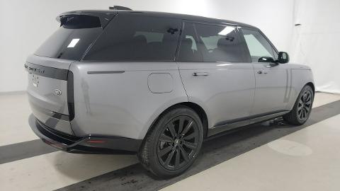 Land Rover Range Rover IV  (395KM) -  680 000  PLN, 2023 - Mikołów - wyprzedaż | Autoria.pl