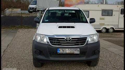 Toyota Hilux VII  (144KM) - 69 900  PLN, 2015 - Nowy Sącz - wyprzedaż | Autoria.pl