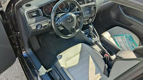 Volkswagen Jetta A6  (170KM) - 56 500  PLN, 2016 - Słupsk - wyprzedaż | Autoria.pl
