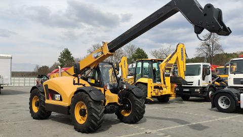 Caterpillar TH337C (101KM) -  155 000  PLN, 2014 - Widełki - wyprzedaż | Autoria.pl