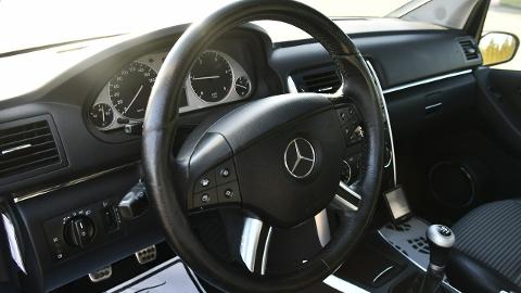Mercedes-Benz Klasa B W245  (120KM) - 15 900  PLN, 2006 - Kutno - wyprzedaż | Autoria.pl