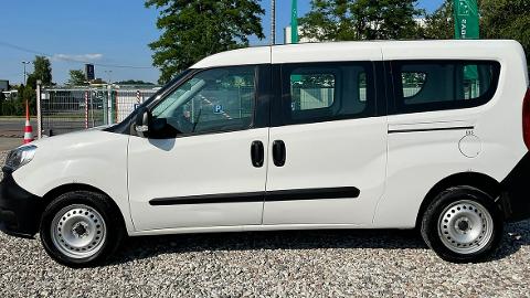 Fiat Doblo (95KM) - 32 900  PLN, 2018 - Kutno - wyprzedaż | Autoria.pl