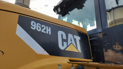 Caterpillar 962H CAT 20ton (214KM) -  197 000  PLN, 2011 - Widełki - wyprzedaż | Autoria.pl