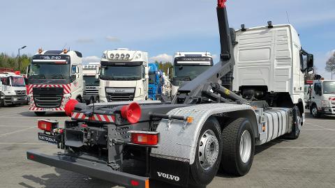 Volvo FH 460 Globetrotter Hakowiec Kipper Meiller (460KM) -  149 000  PLN, 2012 - Widełki - wyprzedaż | Autoria.pl