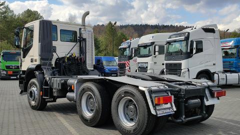 Iveco Trakker 26.410 6x4 Manual Mały Przebieg tylko-46000km (410KM) -  225 000  PLN, 2013 - Widełki - wyprzedaż | Autoria.pl