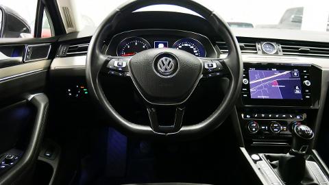 Volkswagen Passat B8  (150KM) - 84 900  PLN, 2018 - Długołęka - wyprzedaż | Autoria.pl