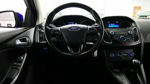 Ford Focus Mk3  (105KM) - 46 900  PLN, 2018 - Długołęka - wyprzedaż | Autoria.pl