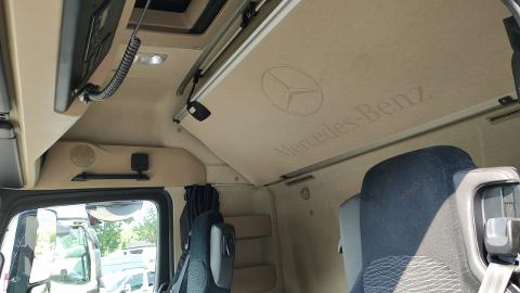 Mercedes-Benz ACTROS 1845 Euro 6 Big Space Low Deck Mega !!! (450KM) -  137 000  PLN, 2017 - Widełki - wyprzedaż | Autoria.pl